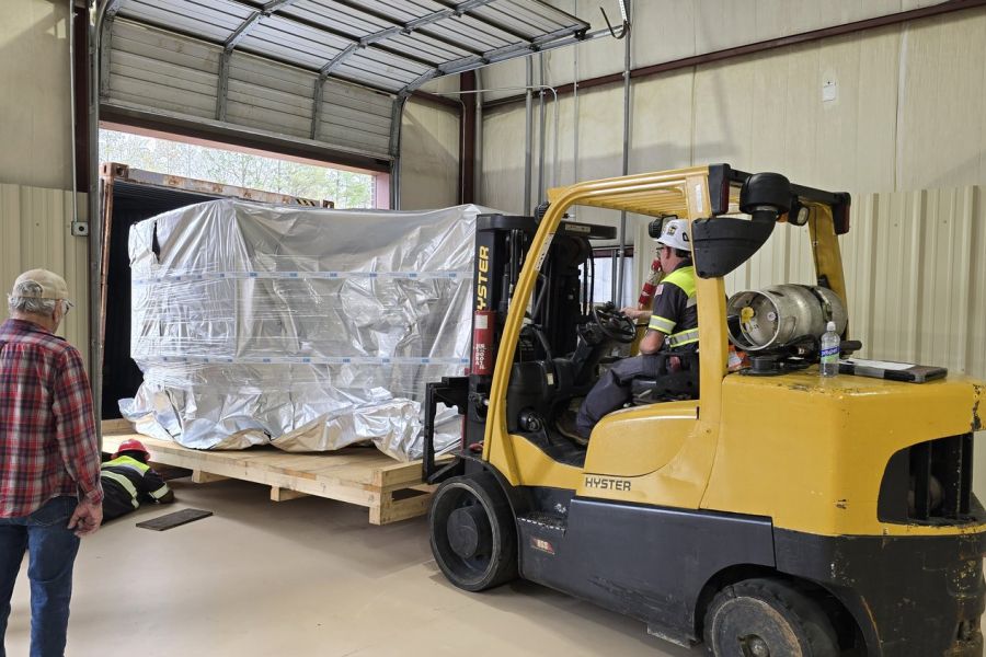 IGR 250 delivery to ecotech machine tool warehouse