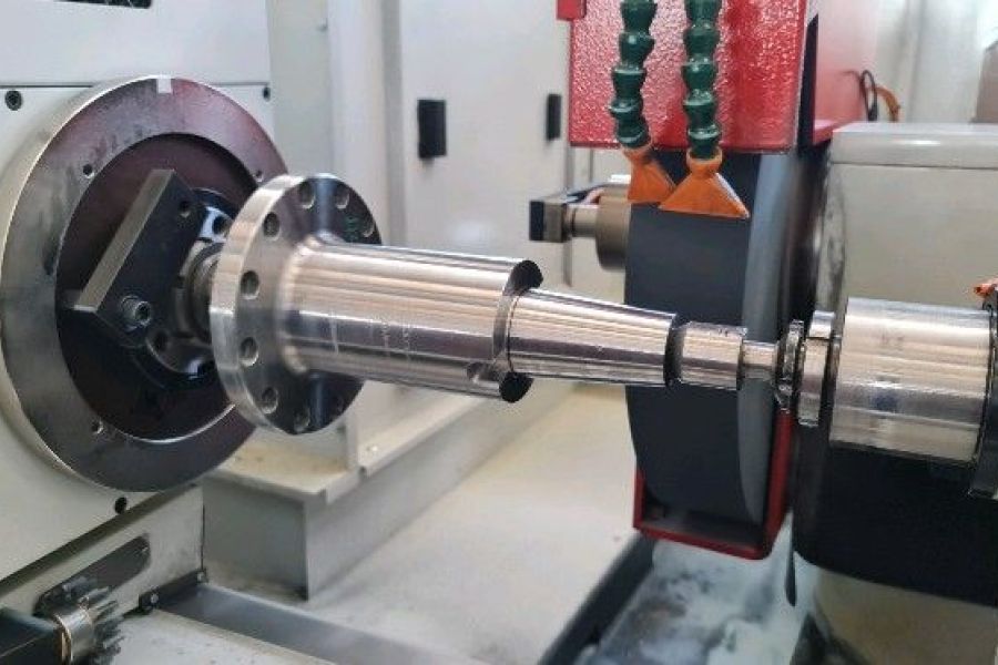 Taper grinding to fit the the master gauge. OMICRON 2000 PT6